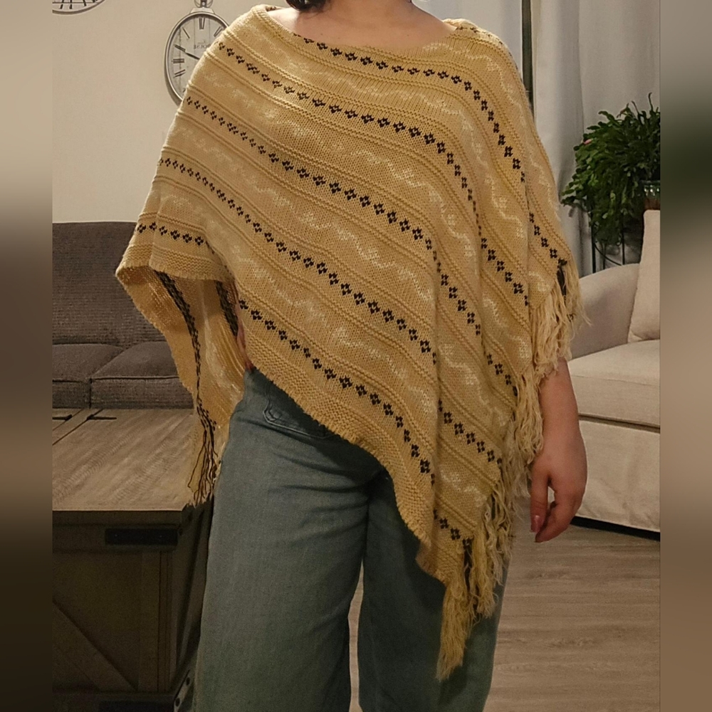 Vintage 90s Rave Knitted Poncho
